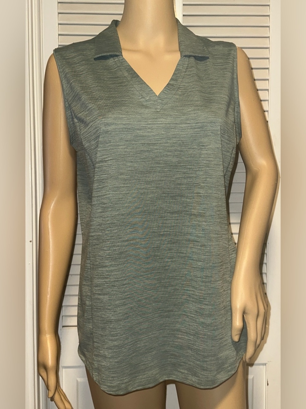 Lady Hagen Sleeveless Green Golf Shirt Top Medium